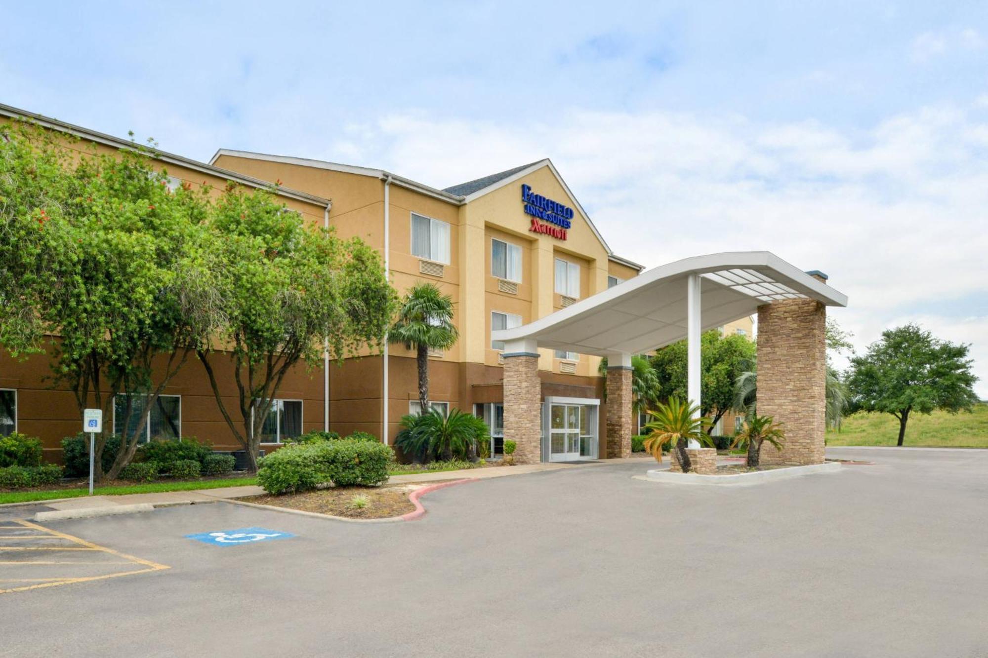 Fairfield Inn & Suites Beaumont Exteriör bild